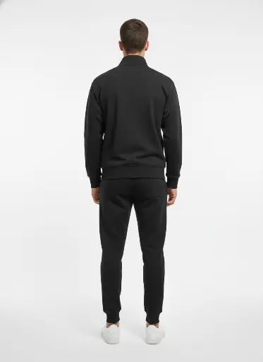 black1.webp