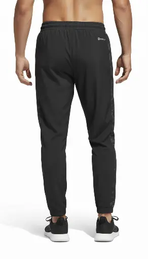 black-3_.webp