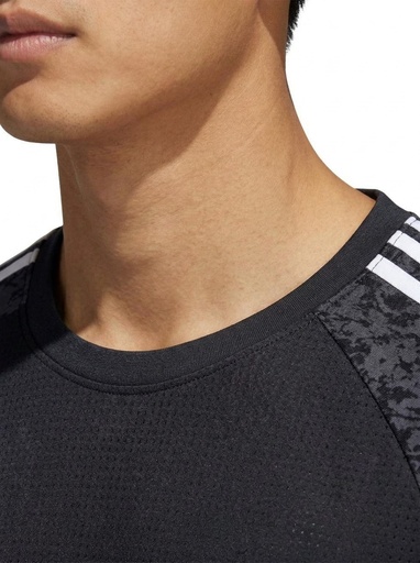 OPUS-Collar Detail