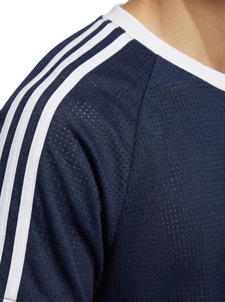 OPUS-تفاصيل القماش