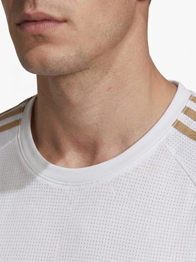 OPUS-Collar Detail