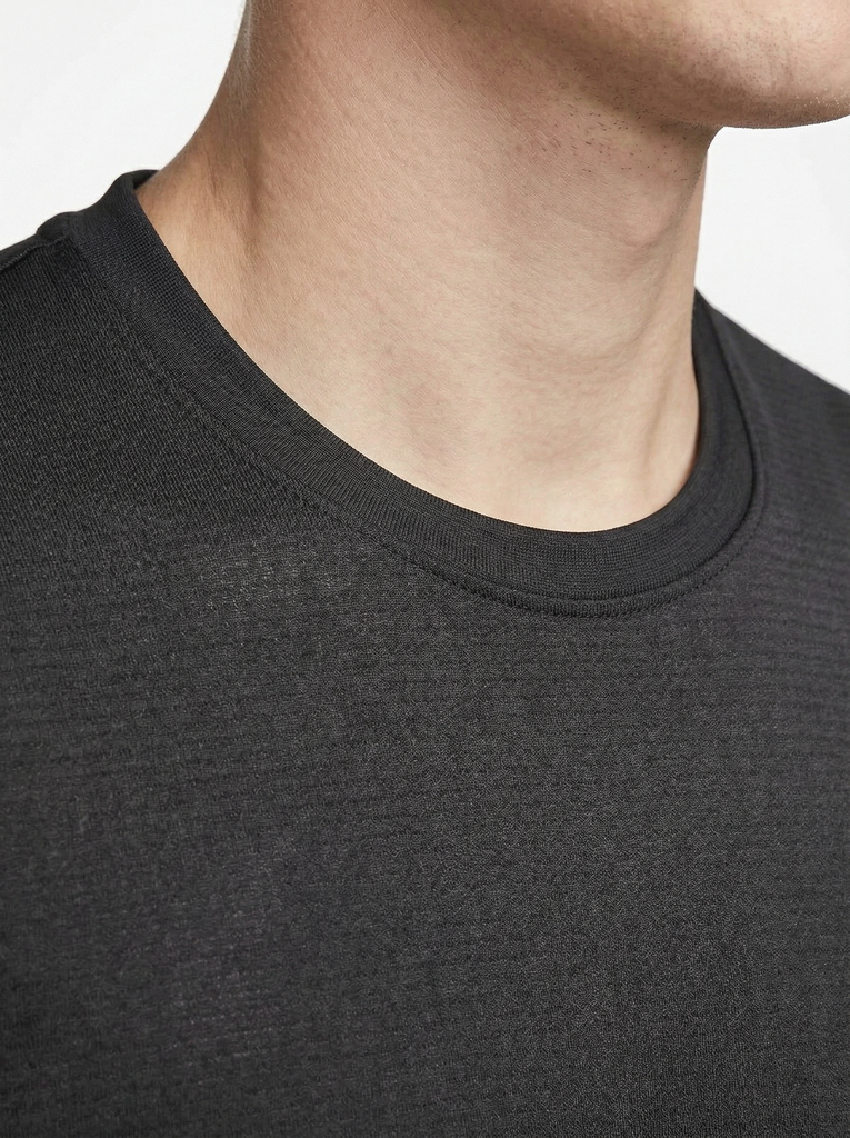OPUS-Collar Detail