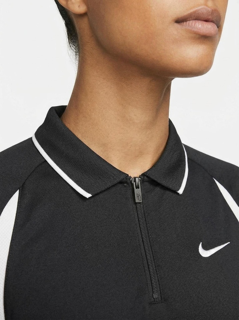 OPUS-تفاصيل الياقة