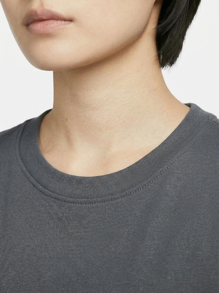 OPUS-تفاصيل الياقة