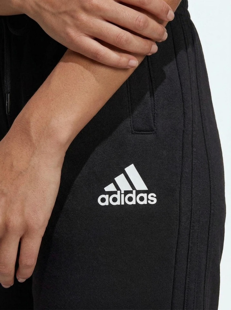 OPUS-تفاصيل الشعار