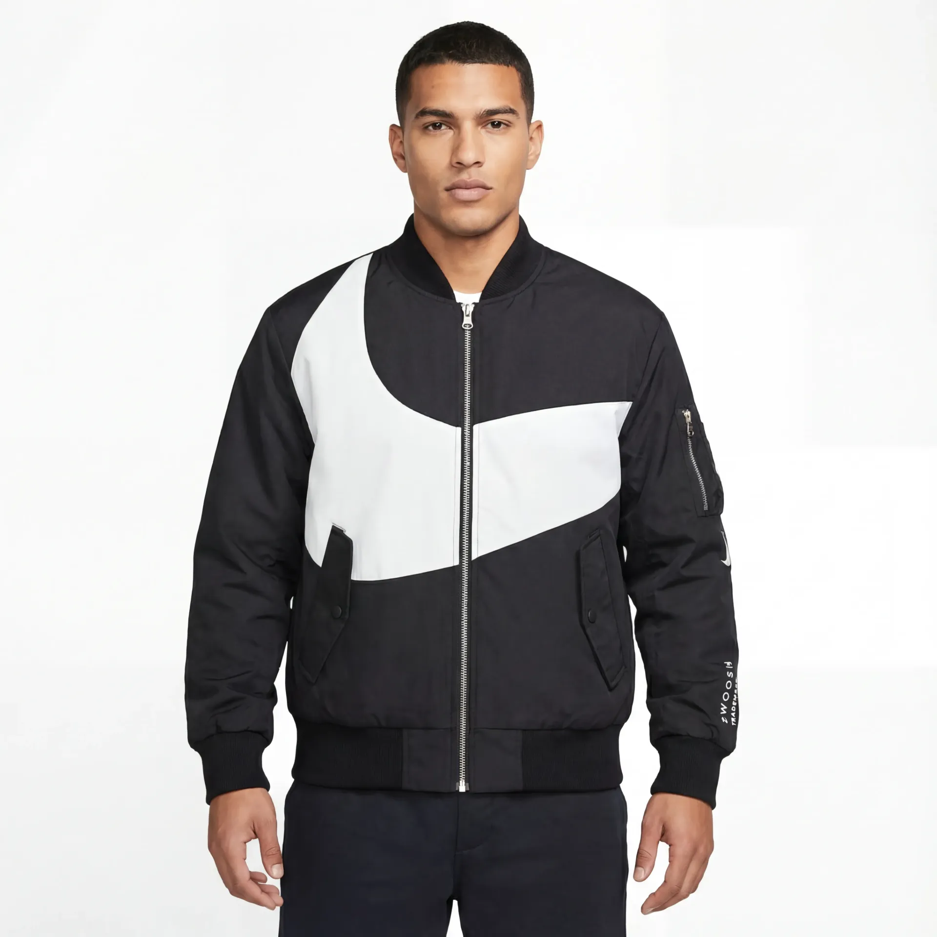 [DR7021] NIKE DR7021 (M, Black)